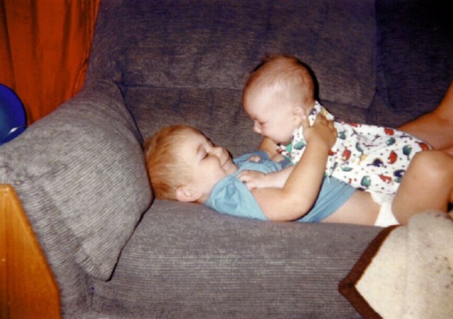 Brothers Play
